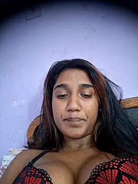 indianpink lips online show from May 2026 11:17:01 AM