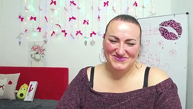 DianaMGG online show from April 2026 05:36:02 AM