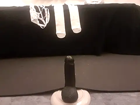 MystiqueRider online show from October 2025 11:55:02 AM