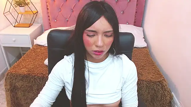 camilah tk online show from October 2025 07:45:01 PM