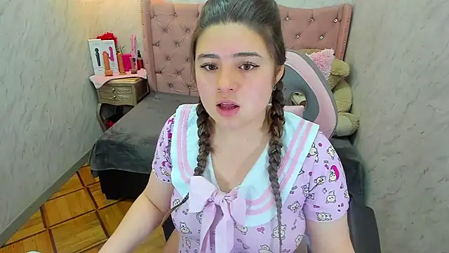Lianngrace online show from April 2026 02:37:01 PM