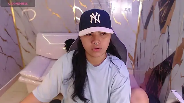 Snapshot of melany_rouse18 chatting on September 2025 02:32:01 PM melany rouse18 online show from September 2025 02:32:01 PM