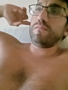 Snapshot of Morbosos8595 chatting on September 2025 01:02:01 PM Morbosos8595 online show from September 2025 01:02:01 PM