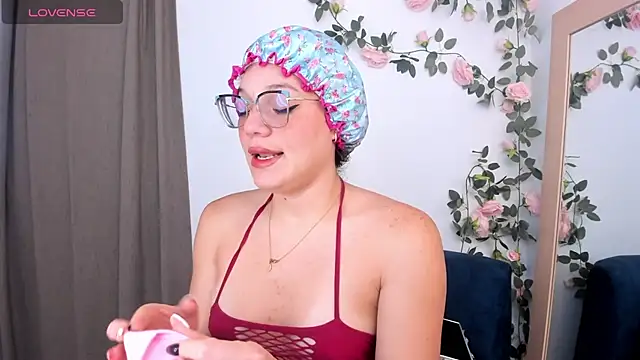 Baby Asshley online show from October 2025 07:12:01 PM