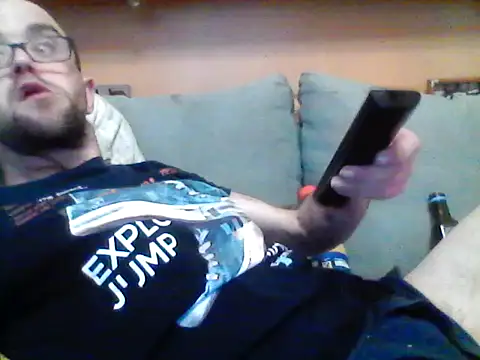 Snapshot of Andre35w chatting on January 2026 04:11:02 PM Andre35w online show from January 2026 04:11:02 PM