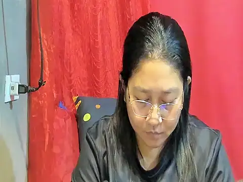 hotchubby88 online show from April 2026 11:44:02 AM