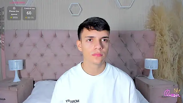 JacobRoberts1 online show from January 2026 06:22:02 PM