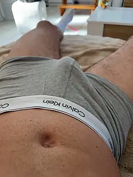 Snapshot of tiago499 chatting on October 2025 01:29:01 PM tiago499 online show from October 2025 01:29:01 PM