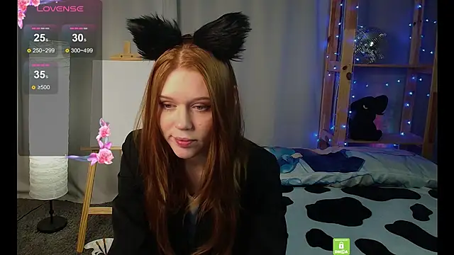 Snapshot of Foxy-Flame chatting on March 2025 09:35:01 PM Foxy-Flame online show from March 2025 09:35:01 PM