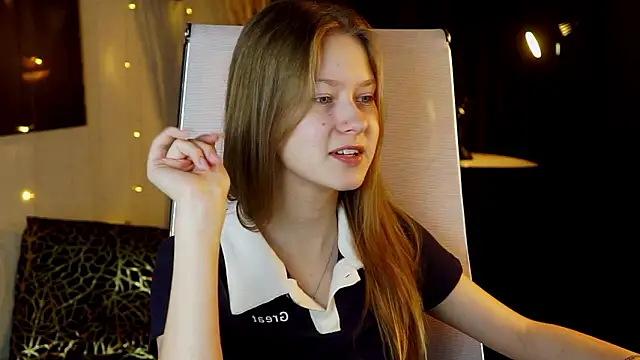 EveMundie online show from February 2026 09:21:02 AM