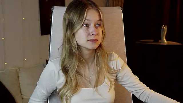 EveMundie online show from June 2026 09:45:02 AM