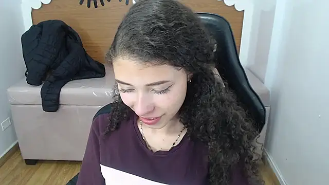 Snapshot of danatella_a chatting on October 2025 01:58:02 AM danatella a online show from October 2025 01:58:02 AM