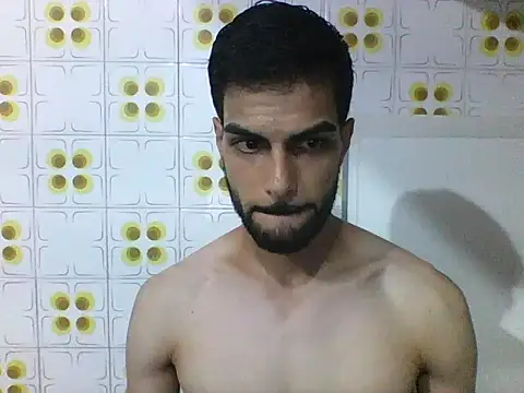 Gabrielteixeira120 online show from April 2026 07:42:01 PM