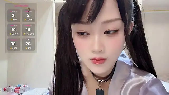 yueyue2003 online show from April 2026 12:17:01 PM