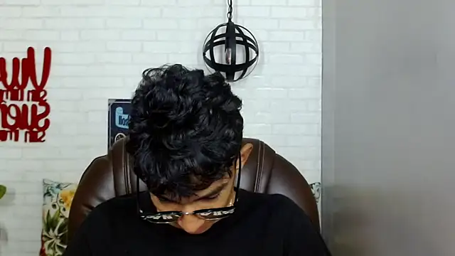 Martin Linares online show from March 2025 01:53:02 PM