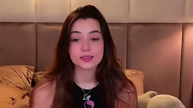 Alice Deleon online show from September 2025 09:00:02 AM