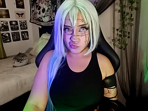 Snapshot of blue_katt chatting on November 2025 10:12:01 PM blue katt online show from November 2025 10:12:01 PM