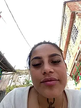 Snapshot of Emily_sharlot chatting on February 2026 07:54:01 PM Emily sharlot online show from February 2026 07:54:01 PM