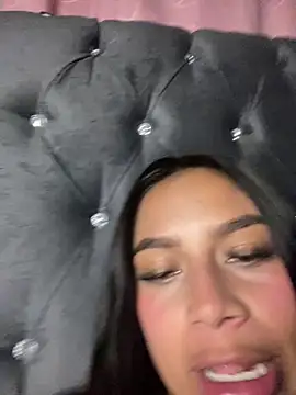 Snapshot of Emily_sharlot chatting on February 2026 06:26:01 AM Emily sharlot online show from February 2026 06:26:01 AM