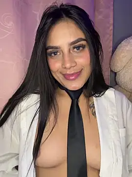 Emily sharlot online show from April 2026 05:10:02 AM