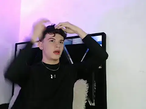 Smith boy 25 online show from March 2025 12:07:02 PM