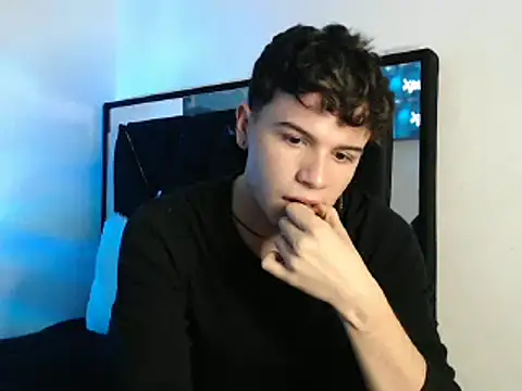 Smith boy 25 online show from March 2025 11:08:02 AM