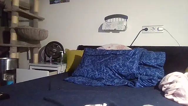 Snapshot of Miss_candymandy chatting on October 2025 09:38:01 PM Miss candymandy online show from October 2025 09:38:01 PM