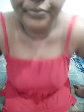 Snapshot of SLbeaty chatting on March 2026 12:06:01 AM SLbeaty online show from March 2026 12:06:01 AM