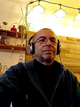 Xavspank2 online show from January 2026 10:30:02 AM