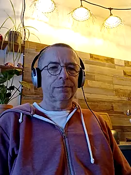 Xavspank2 online show from March 2026 10:41:02 AM