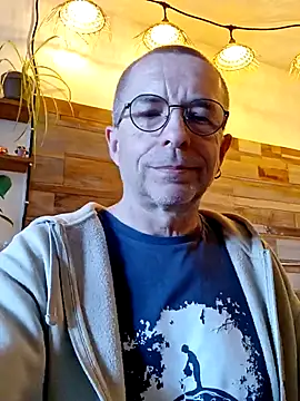 Xavspank2 online show from March 2026 02:45:01 PM