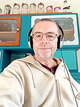 Xavspank2 online show from March 2026 04:40:02 PM