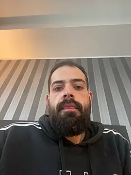 guccititi online show from November 2025 05:23:01 PM