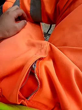 Snapshot of Eusuntnoulgigolo chatting on September 2025 09:57:02 AM Eusuntnoulgigolo online show from September 2025 09:57:02 AM