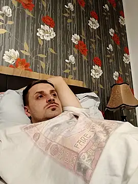 Eusuntnoulgigolo online show from December 2025 07:40:02 PM