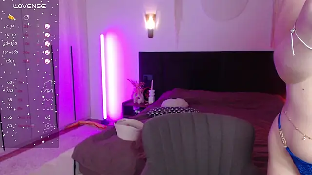 LunaticaBae online show from March 2025 01:11:01 AM