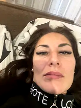 Veronicavirus online show from October 2025 07:41:02 AM