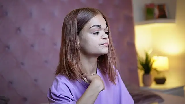 Snapshot of MaiaMini chatting on August 2026 09:17:02 PM MaiaMini online show from August 2026 09:17:02 PM