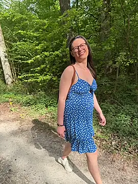 AvaFlowers6 online show from May 2026 07:27:01 AM