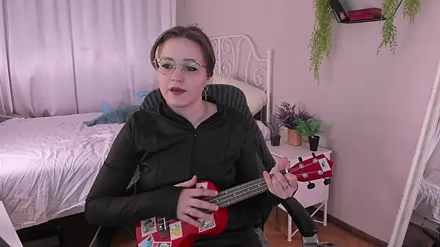 Rada Woods online show from March 2025 01:32:02 AM