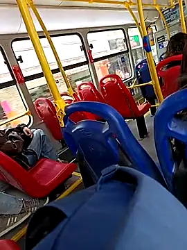 Snapshot of Coeur_de_luxure chatting on October 2025 04:50:01 PM Coeur de luxure online show from October 2025 04:50:01 PM