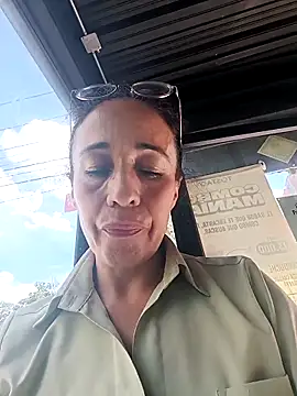 Coeur de luxure online show from November 2025 06:23:02 PM