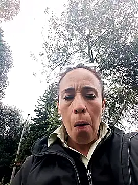 Coeur de luxure online show from January 2026 02:52:02 PM