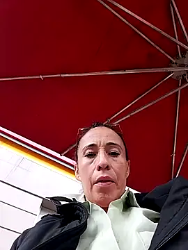 Coeur de luxure online show from March 2026 01:25:01 PM