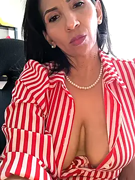 Mrsvictoriaaa online show from April 2026 08:57:02 PM
