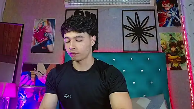 LiamAndrewzz online show from June 2026 04:54:01 AM