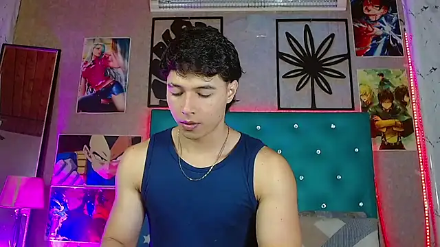 LiamAndrewzz online show from June 2026 02:46:01 AM