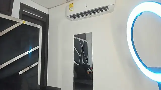 Rubyxht online show from October 2025 12:35:02 PM