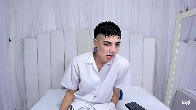 frank jhonsson online show from October 2025 04:52:01 PM