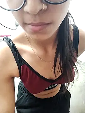 Snapshot of ritika_rao chatting on February 2025 05:18:02 PM ritika rao online show from February 2025 05:18:02 PM